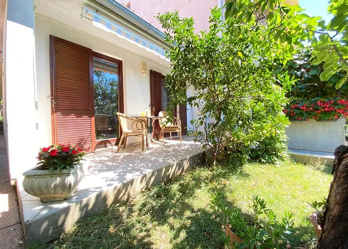 Apartments Vesna